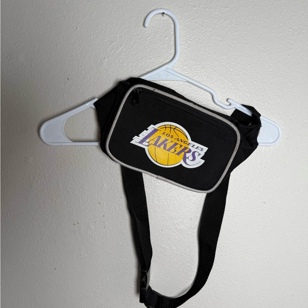 Los Angeles Lakers Black Crossbody Bag